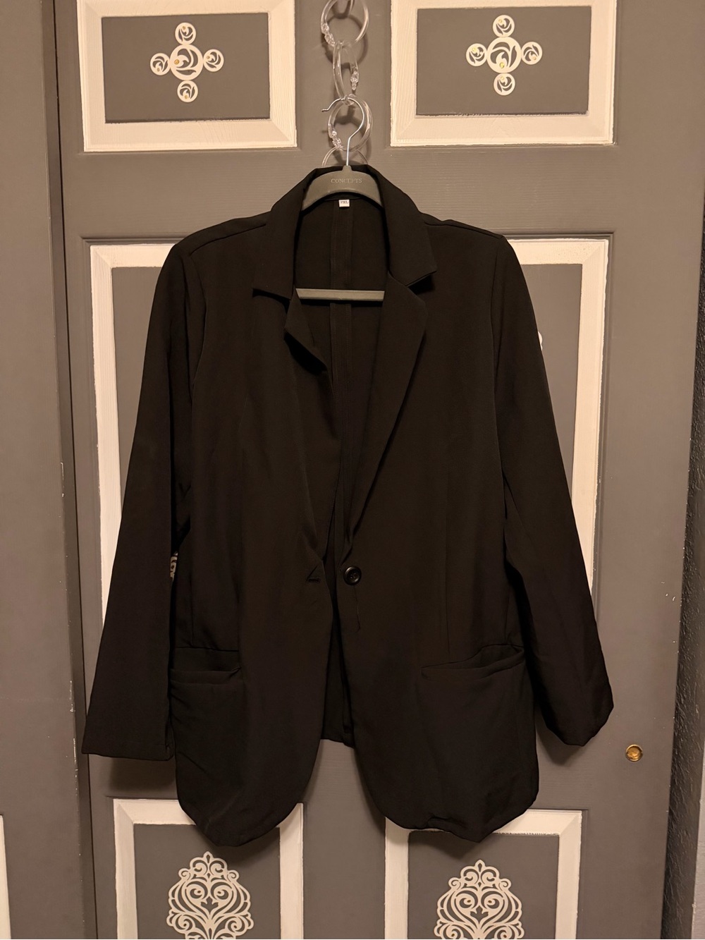 Black Single-Button Women’s Blazer - Classic Tailored Style